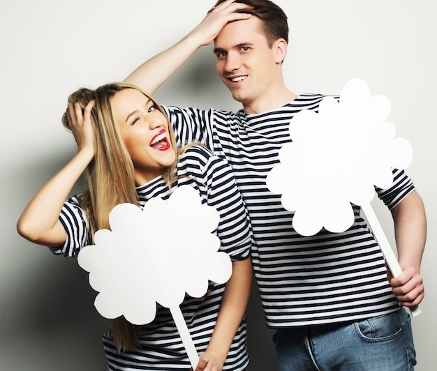 Jak budować trwały związek pełen zrozumienia i miłości?