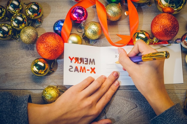 Jak pięknie opisać magię Świąt Bożego Narodzenia?