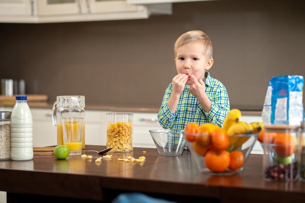 9 miesięczne dziecko co dawać do jedzenia na etapie rozszerzania diety?