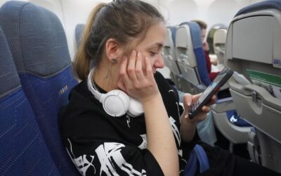 Co wziąć do samolotu żeby podróż była wygodniejsza?