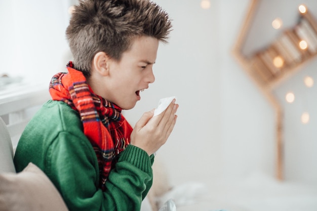 Jak leczyć kaszel u dzieci domowymi sposobami?