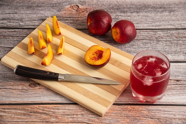 Jak zrobić wino z brzoskwiń w domowych warunkach?