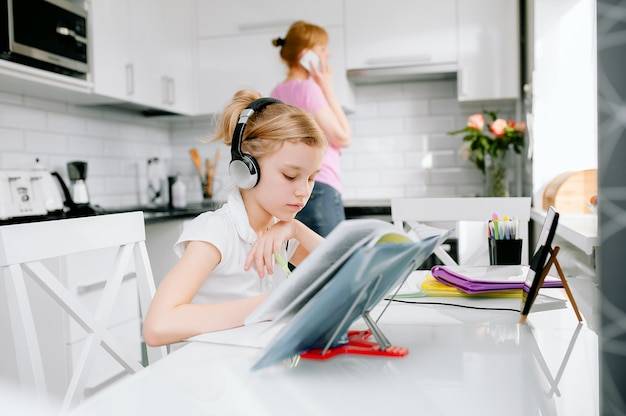 Nauka w domu jak wygląda w praktyce?