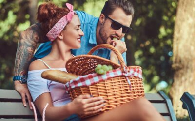 Co zabrać na romantyczny piknik, by stworzyć wyjątkową atmosferę?